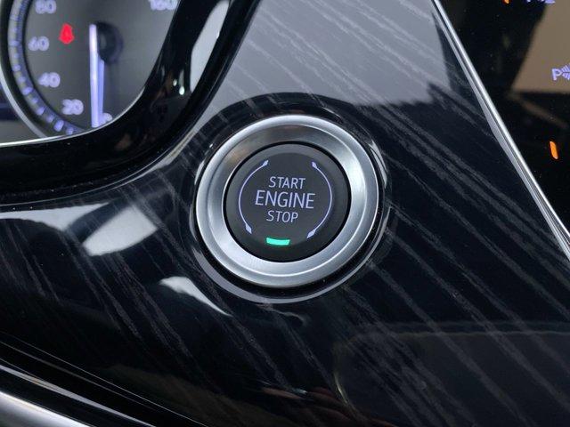 used 2025 Cadillac XT6 car, priced at $49,990