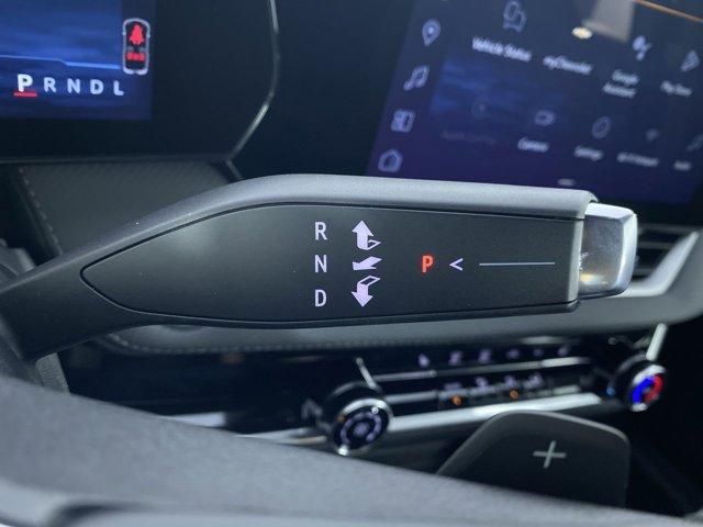 new 2026 Chevrolet Equinox car, priced at $27,070