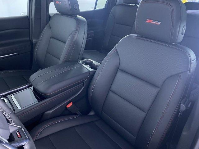 new 2025 Chevrolet Traverse car, priced at $49,444