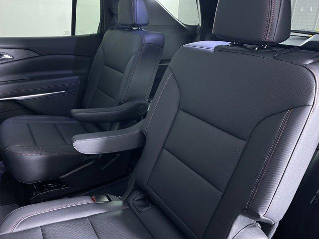 new 2026 Chevrolet Traverse car, priced at $54,040