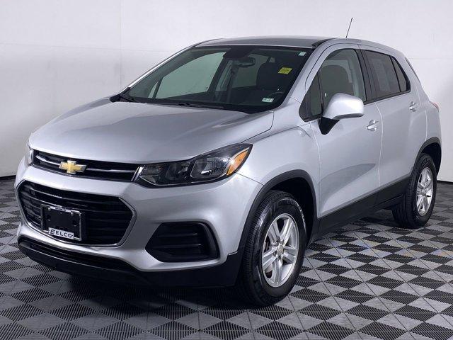 used 2022 Chevrolet Trax car, priced at $15,990