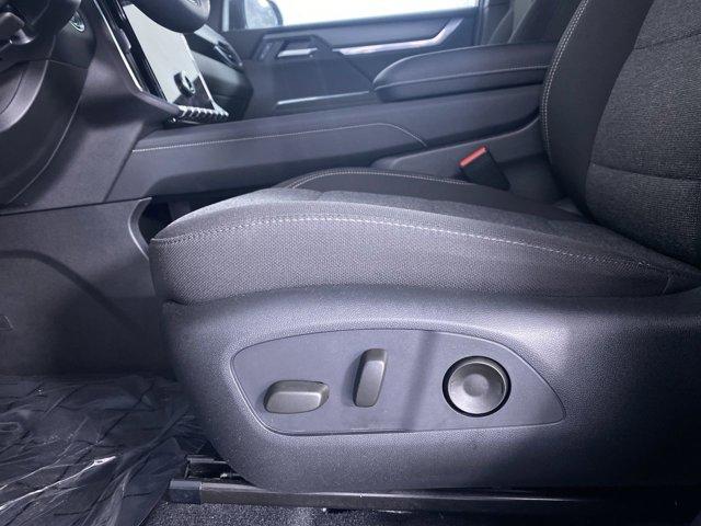 used 2025 GMC Acadia car, priced at $34,890