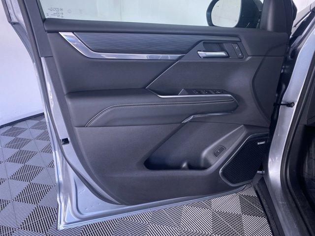 used 2025 GMC Acadia car, priced at $34,890