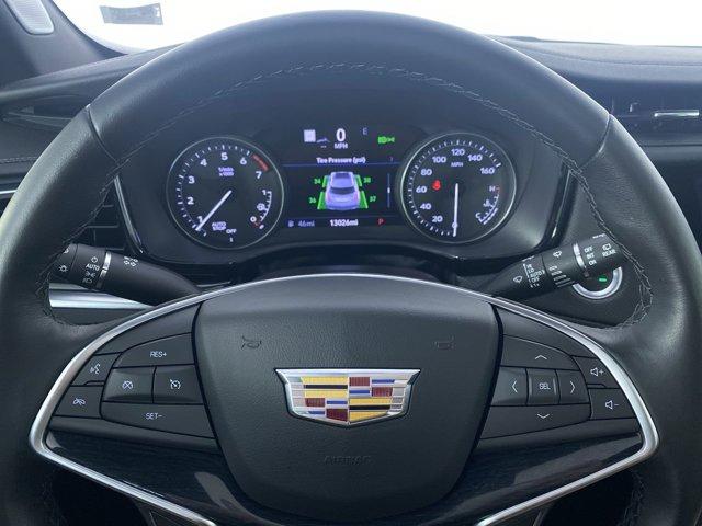 used 2024 Cadillac XT5 car, priced at $40,990