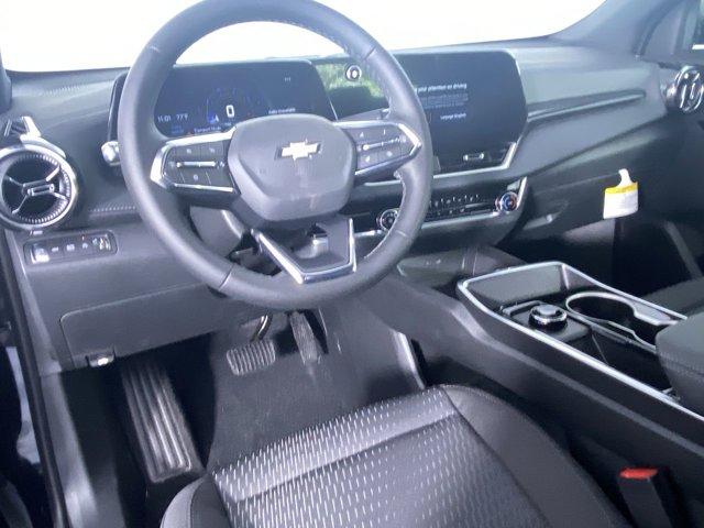 new 2026 Chevrolet Equinox car, priced at $30,640
