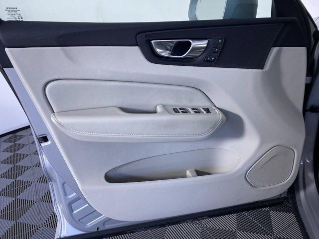used 2023 Volvo XC60 Recharge Plug-In Hybrid car, priced at $36,990
