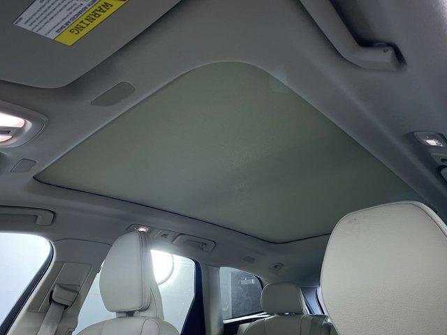 used 2023 Volvo XC60 Recharge Plug-In Hybrid car, priced at $36,990