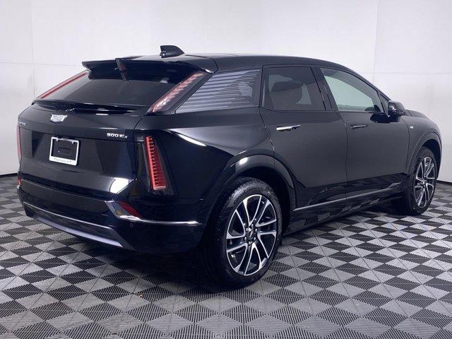 new 2025 Cadillac OPTIQ car, priced at $47,164