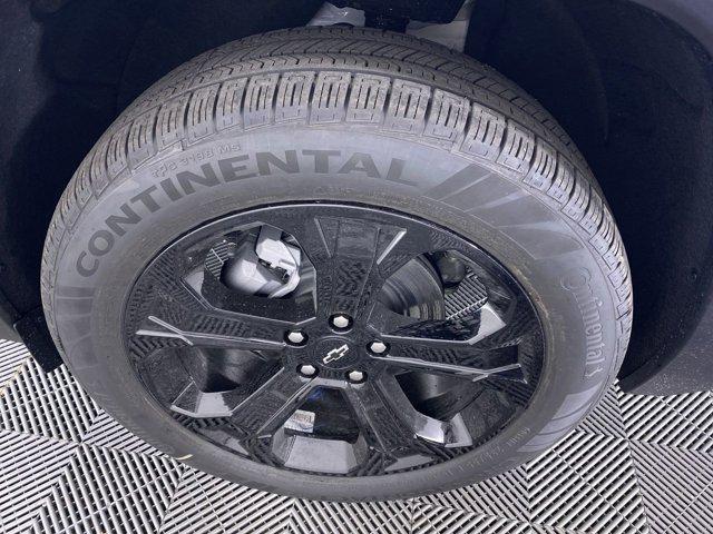 new 2026 Chevrolet Equinox car, priced at $30,665