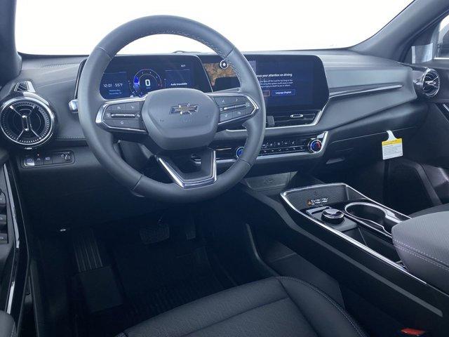 new 2026 Chevrolet Equinox car, priced at $30,665