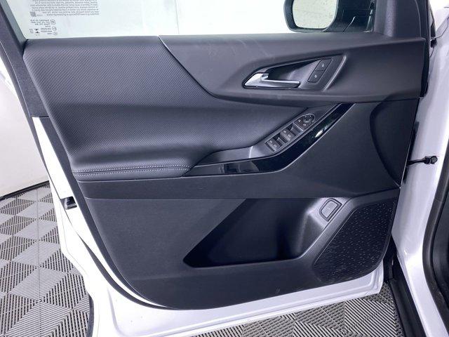 new 2026 Chevrolet Equinox car, priced at $30,665