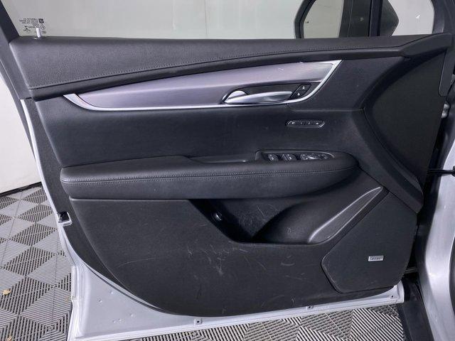 used 2018 Cadillac XT5 car, priced at $15,990