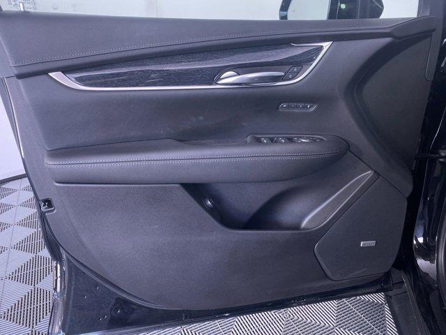 used 2022 Cadillac XT5 car, priced at $34,990