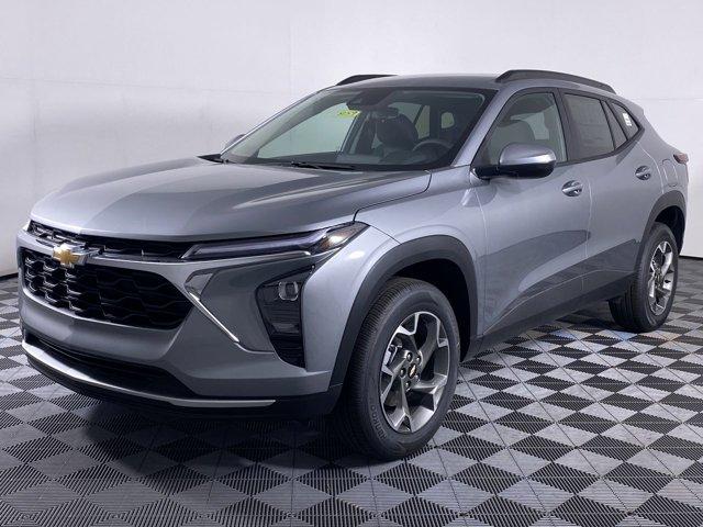 new 2025 Chevrolet Trax car, priced at $24,384