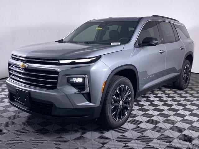 new 2025 Chevrolet Traverse car, priced at $45,359