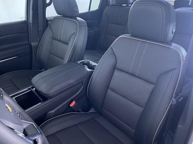 new 2025 Chevrolet Traverse car, priced at $59,189