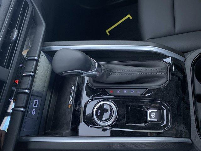 new 2025 Chevrolet Colorado car, priced at $43,179