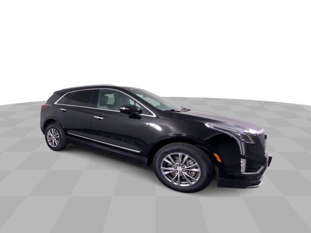 used 2022 Cadillac XT5 car, priced at $29,490