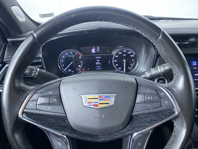 used 2022 Cadillac XT5 car, priced at $29,490