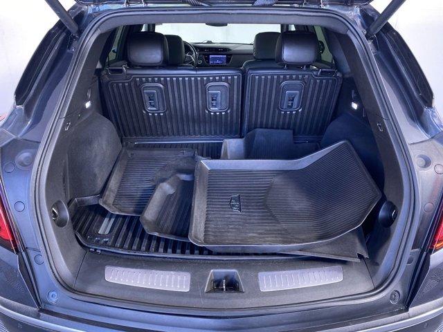 used 2022 Cadillac XT5 car, priced at $33,990