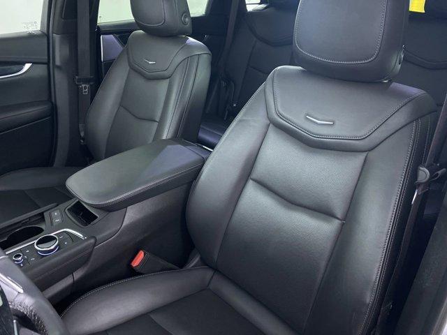used 2023 Cadillac XT5 car, priced at $33,990