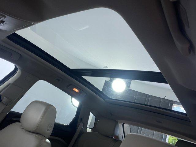 used 2016 Cadillac SRX car