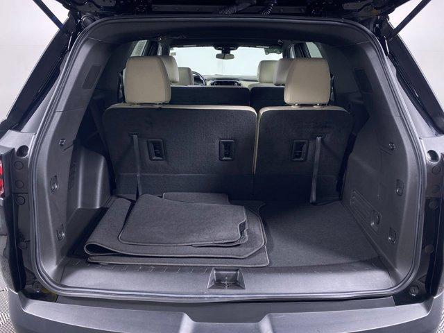 used 2023 Chevrolet Traverse car, priced at $29,990