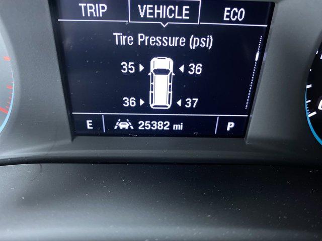 used 2023 Chevrolet Traverse car, priced at $29,990