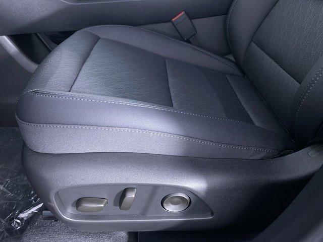 new 2026 Chevrolet Equinox car, priced at $32,415