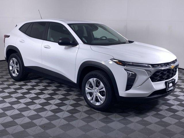 used 2024 Chevrolet Trax car, priced at $20,390