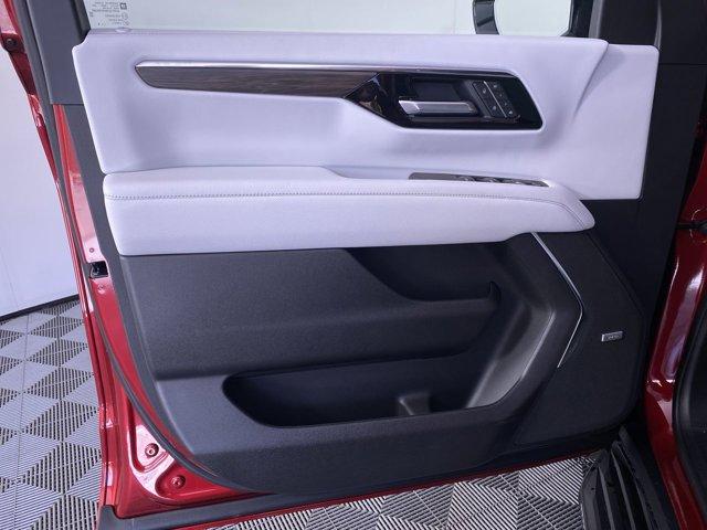 new 2025 Chevrolet Tahoe car, priced at $77,634