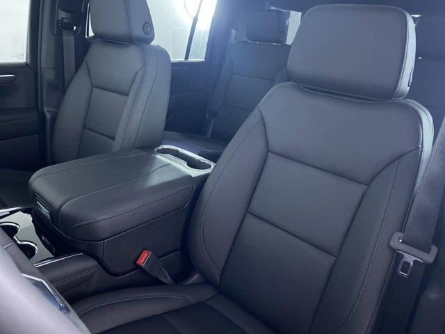 new 2025 Chevrolet Suburban car, priced at $81,179