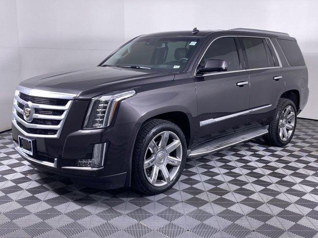 used 2015 Cadillac Escalade car, priced at $22,490