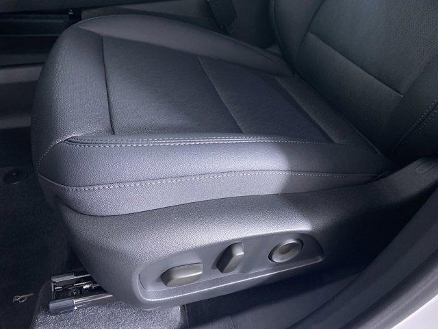 new 2026 Chevrolet Equinox car, priced at $35,470