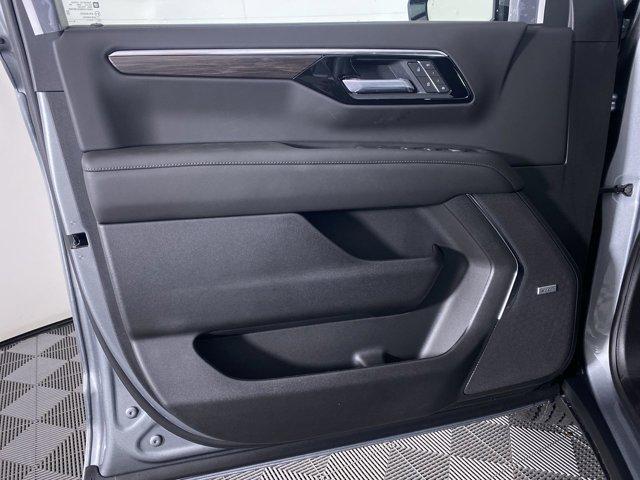 new 2026 Chevrolet Suburban car, priced at $79,220