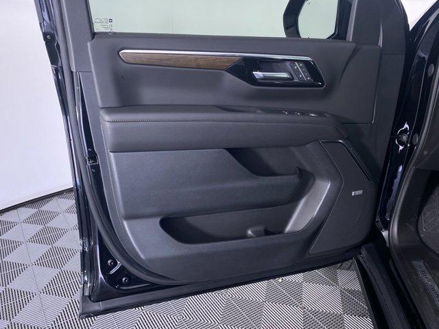 new 2025 Chevrolet Suburban car, priced at $91,494
