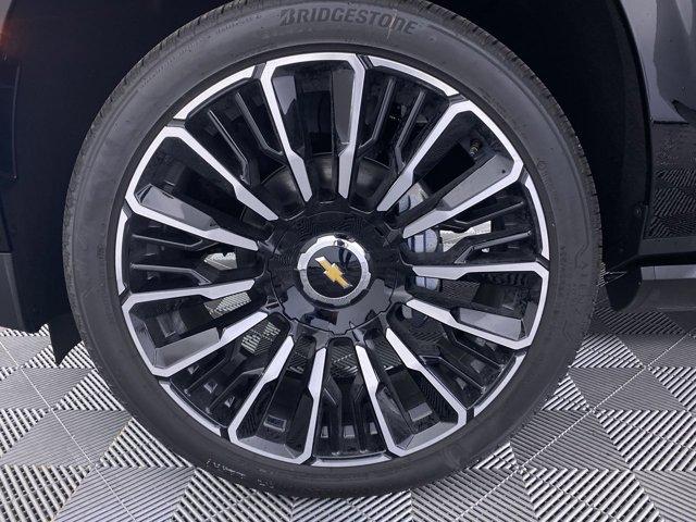 new 2025 Chevrolet Suburban car, priced at $91,494