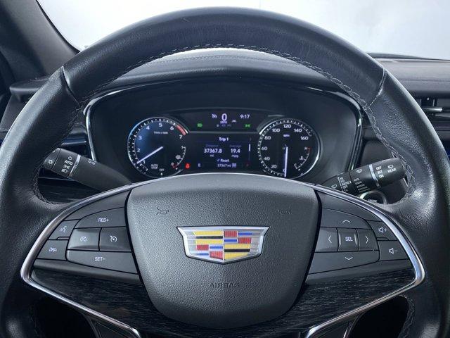 used 2022 Cadillac XT5 car, priced at $32,490