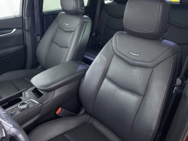 used 2022 Cadillac XT5 car, priced at $32,490