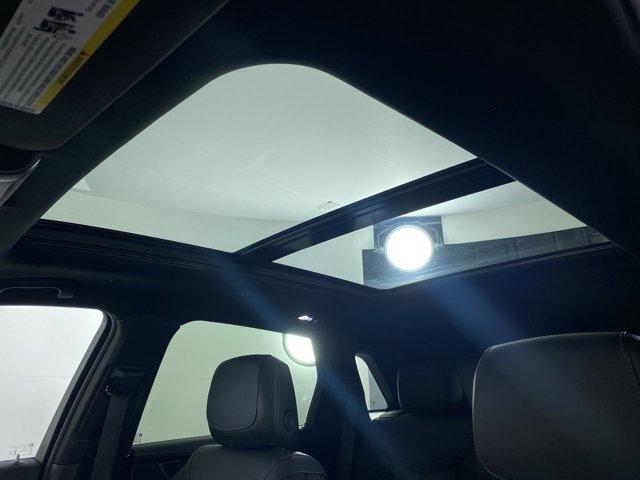 used 2022 Cadillac XT5 car, priced at $32,490