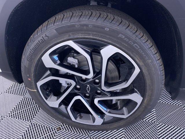 new 2025 Chevrolet Trax car, priced at $25,239