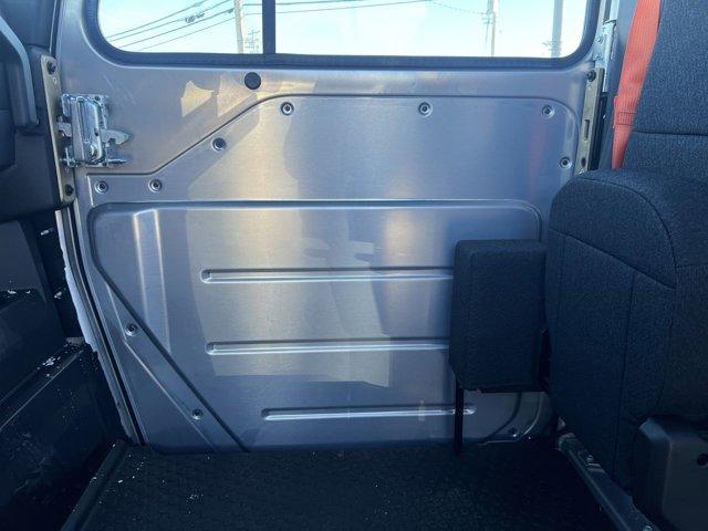 new 2025 Chevrolet BrightDrop 400 car, priced at $46,335