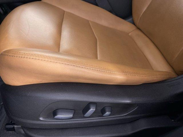 used 2022 Cadillac XT5 car, priced at $34,990