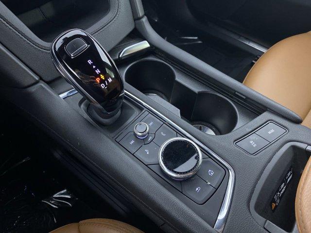 used 2022 Cadillac XT5 car, priced at $34,990