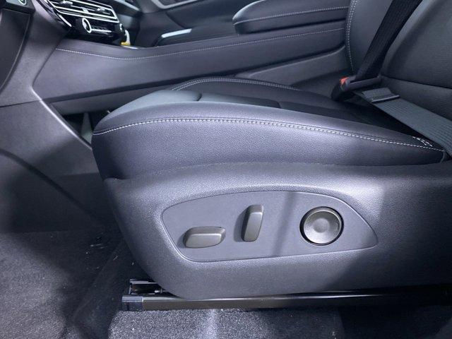 new 2025 Chevrolet Traverse car, priced at $47,859