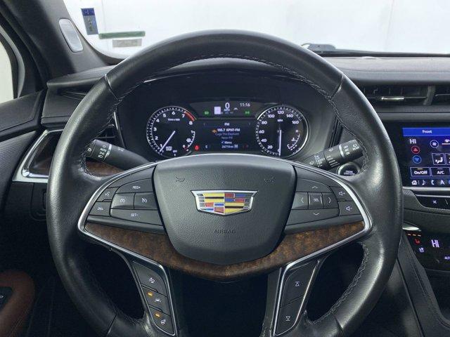 used 2020 Cadillac XT5 car, priced at $33,990