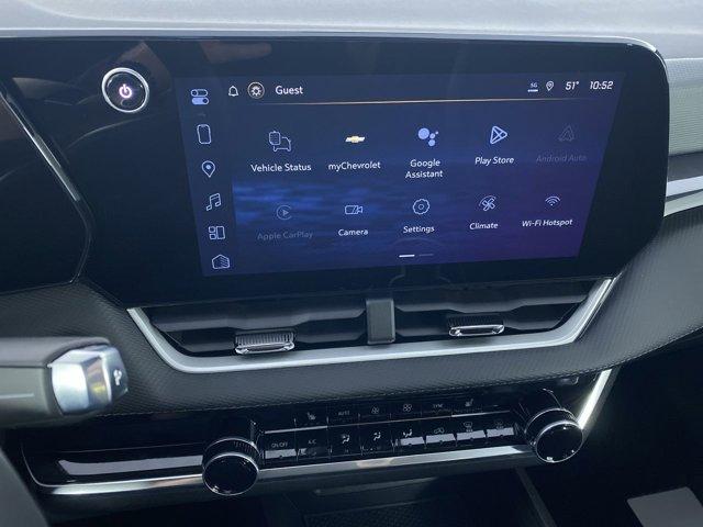 new 2026 Chevrolet Equinox car, priced at $30,560