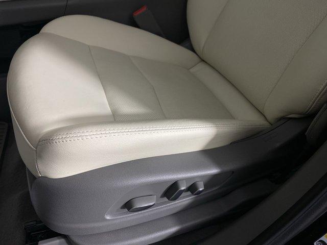 new 2025 Cadillac XT5 car, priced at $48,915