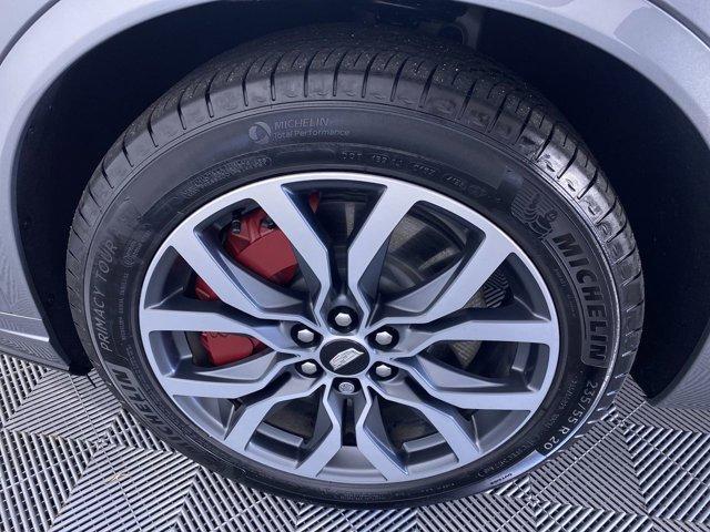 used 2024 Cadillac XT6 car, priced at $51,490