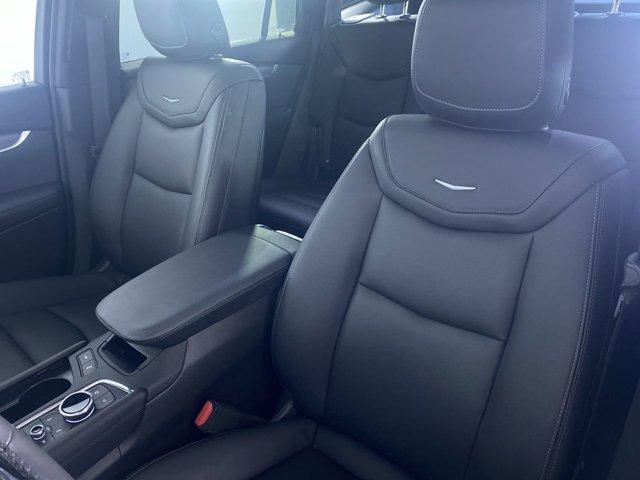 used 2022 Cadillac XT6 car, priced at $32,490